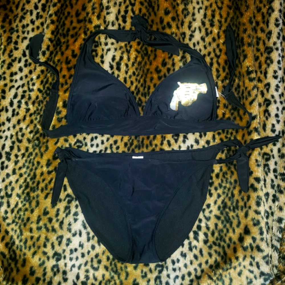 HOT TOPIC KALIGIRLZ GOLD FOIL GUN BIKINI NEW OFFICIAL RARE VINTAGE TWO PIECE EMO